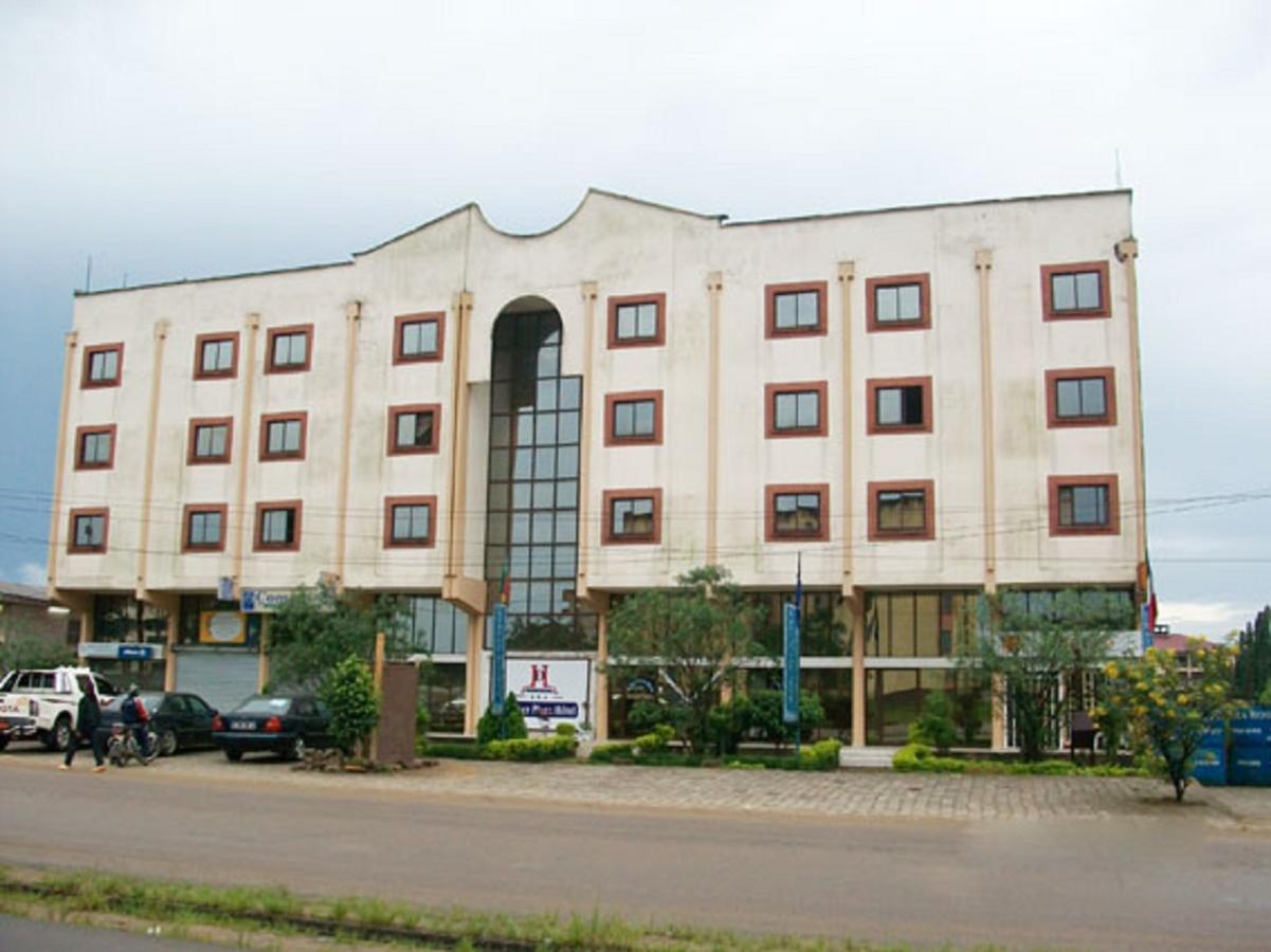 Denver Plaza Hotel Douala Eksteriør bilde